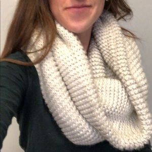 Kate Spade Cowl Knit Scarf.